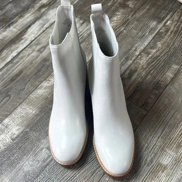 Shoe Care Marc Fisher Retire Booties Marc Fisher Snakeskin Sock